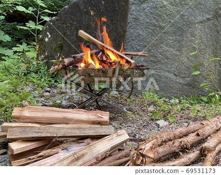 篝火 篝火 69531173