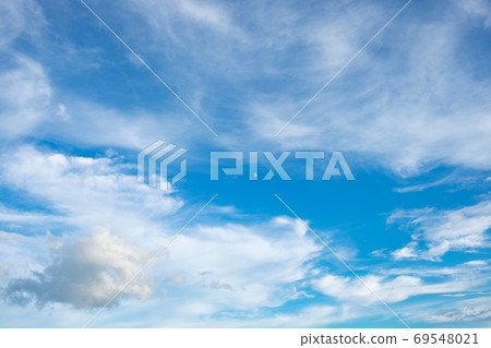 天空和雲彩圖案 天空和雲彩圖案 69548021