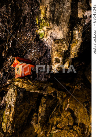 Nippara Limestone Cave, Okutama-cho, Tokyo Nippara Limestone Cave, Okutama-cho, Tokyo 69548048