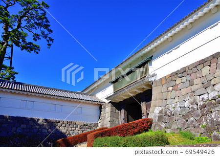 Odawara Castle in Autumn 69549426