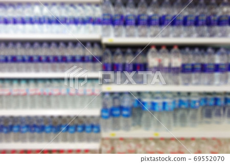 Supermarket blurred background Supermarket blurred background 69552070