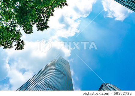 Chinese buildings 69552722