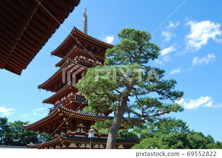 West Tower of Yakushiji West Tower of Yakushiji 69552822