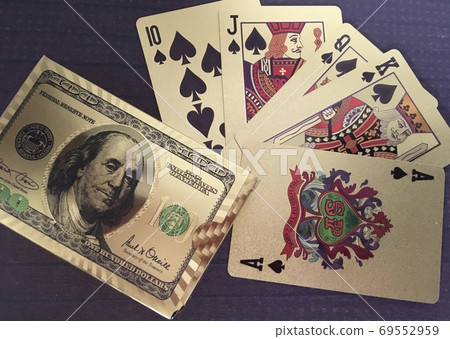 Las Vegas playing cards 69552959