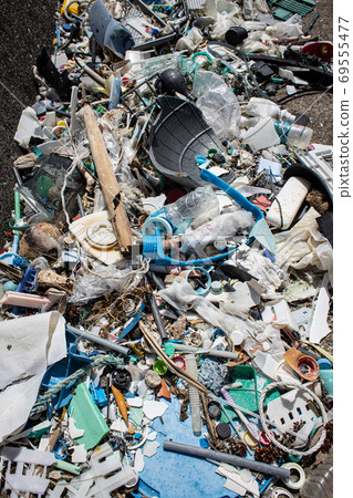 Marine plastic that has washed ashore Marine plastic that has washed ashore 69555477