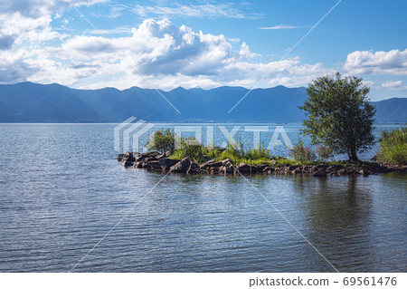 Lake Biwa Summer lakeside Lake Biwa Summer lakeside 69561476