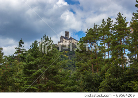 Panoramic view of Bezdez castle 69564209
