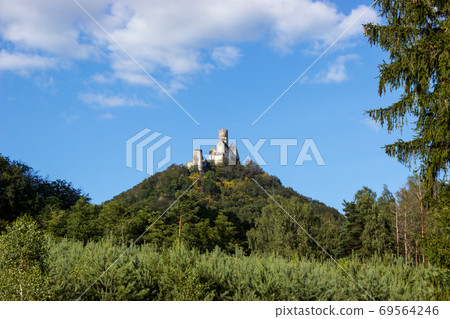 Panoramic view of Bezdez castle 69564246