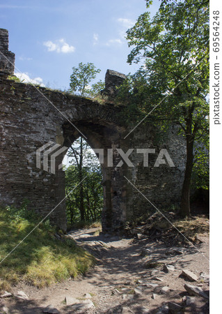 Entrance gate to the Bezdez castle Entrance gate to the Bezdez castle 69564248