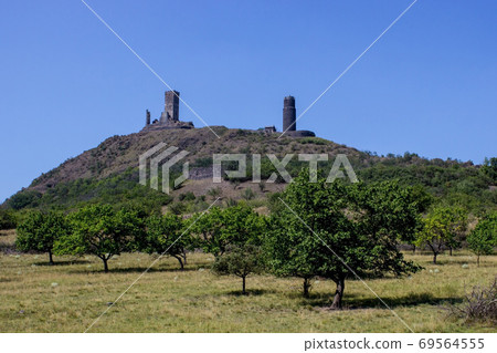 Ruines of hazmburk castle with two towers Ruines of hazmburk castle with two towers 69564555