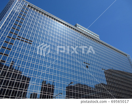 Osaka Merchandise · Mart Building 69565017