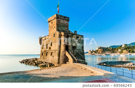 italian castles on sea italian flag - castle of Rapallo , Liguri 69566243