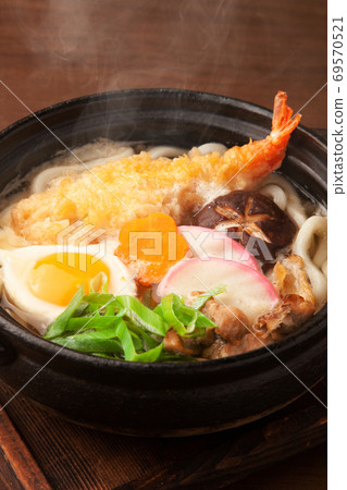 Nabeyaki Udon 69570521