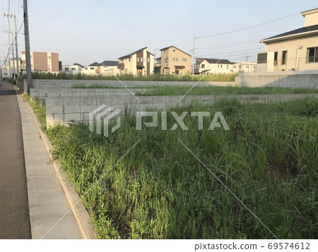 Subdivision 69574612
