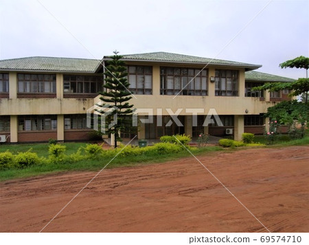 Zomba Psychiatric Hospital (Malawi) 69574710