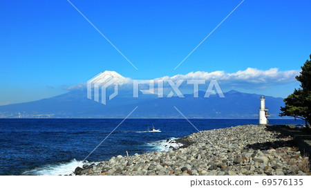 Mt. Fuji (Mihamazaki) overlooking Suruga Bay, Shizuoka Prefecture 69576135
