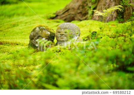 Sanzenin Warabe Jizo 13 69580212
