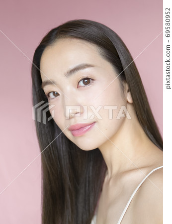 女仕女肖像 69580952