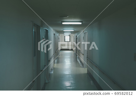 醫院 走廊 通路 69582012