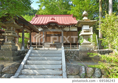 Chichibu Walk: Hachijo Shrine Yatsurugi Jinja 69586243