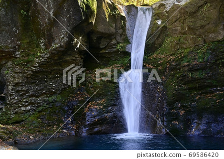 秋天Shirashi瀑布 秋天Shirashi瀑布 69586420