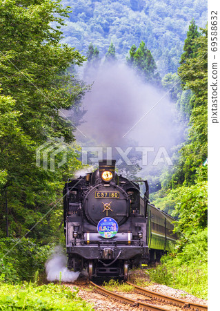 SL Banetsu Monogatari that runs with smoke C57180 SL Banetsu Monogatari that runs with smoke C57180 69588632