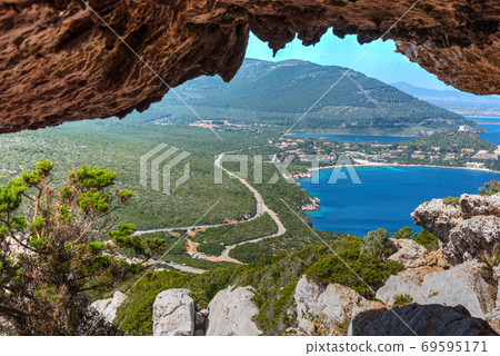 Capo Caccia coastline seen from a cave 69595171