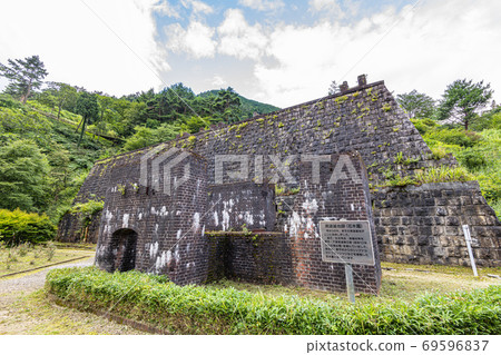 Niihama City, Ehime Prefecture, formerly known as Machu Picchu in the Orient, Tonaru Ore Storage Site Niihama City, Ehime Prefecture, formerly known as Machu Picchu in the Orient, Tonaru Ore Storage Site 69596837