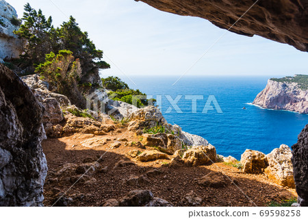 Cave in Capo Caccia coastline 69598258