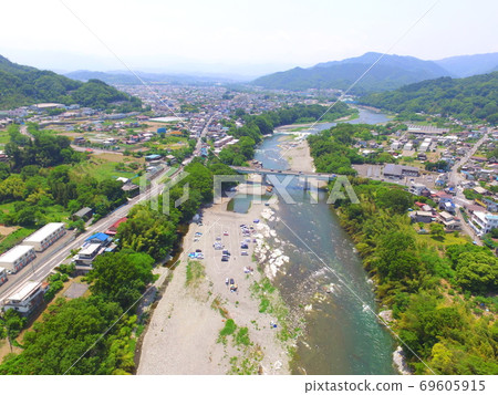 "Furusunobashi" I looked up from the sky ~ Aerial shooting with a drone (Nagami Town of Chichibu-cho, Saitama Prefecture, Shimono-cho Shinano Town) "Furusunobashi" I looked up from the sky ~ Aerial shooting with a drone (Nagami Town of Chichibu-cho, Saitama Prefecture, Shimono-cho Shinano Town) 69605915
