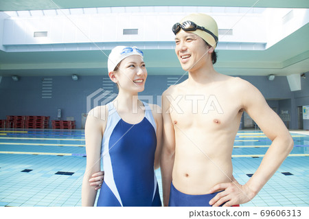 健身泳池 69606313