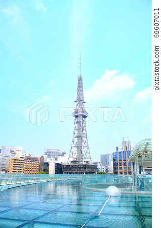 名古屋市，水上宇宙飛船和電視塔景觀 69607011