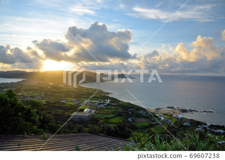 <Amami Oshima> Morning view of Yanyu Pass 22 69607238