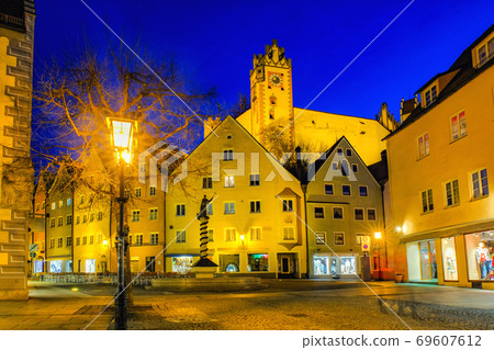 Fussen town Cityscape at night in Bavaria, Germany. Fussen town Cityscape at night in Bavaria, Germany. 69607612