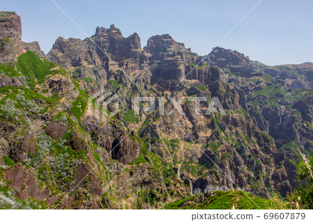 Madeira central mountains landscape ariero hiking Madeira central mountains landscape ariero hiking 69607879
