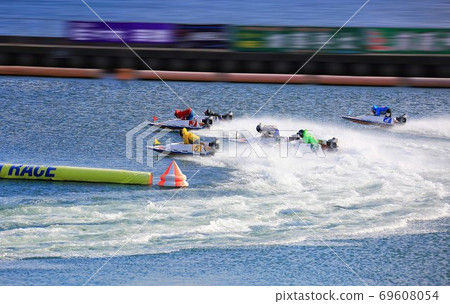 Race boat Race boat 69608054