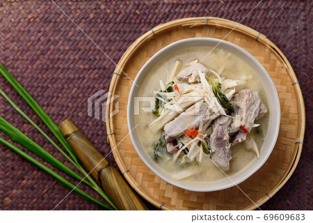 Local Thai food, Fermented bamboo shoot spicy soup with pork Local Thai food, Fermented bamboo shoot spicy soup with pork 69609683