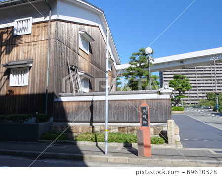 “菊久清酒紀念館” /神戶的複古那田清酒釀酒廠 “菊久清酒紀念館” /神戶的複古那田清酒釀酒廠 69610328