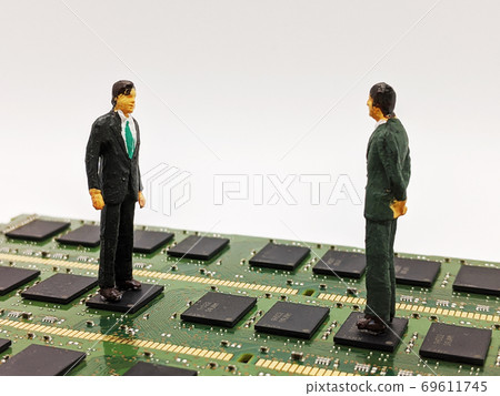 Businessmen having business talks 69611745