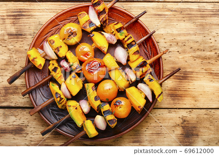 Pumpkin vegetable kebab. 69612000