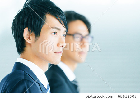 Business scene 69612505