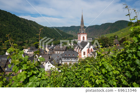 Ediger-Eller, Moselle, Germany 69613346