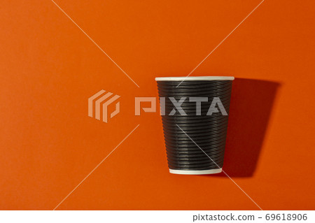 Black coffee paper cup 69618906