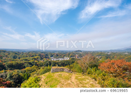 Autumn of Arajo Oka Castle Ruins 69619985