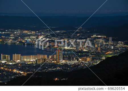 從比叡山車道看到的琵琶湖 夜景 滋賀縣大津市山上町 照片素材 圖片 圖庫