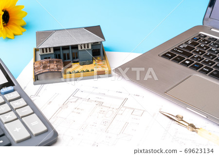 Home purchase and floor plan 69623134
