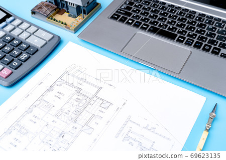 Home purchase and floor plan 69623135