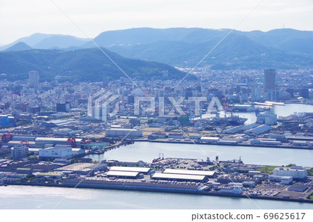 香川縣高松市矢島市從石之靈巖天文台看高松市的城市景觀 69625617