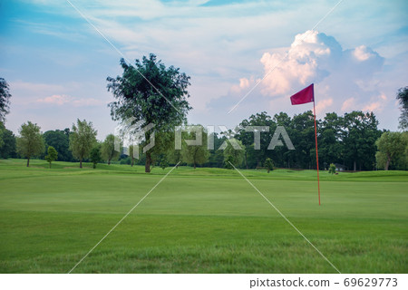 Midsummer, before sunset, golf course with nobody, golf course 69629773