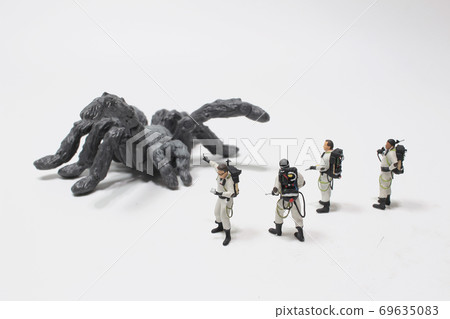 a team of figures face of the monster 69635083